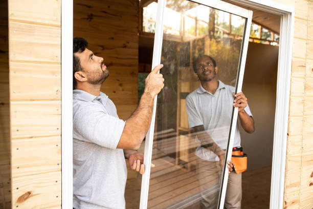 Best Garage Insulation Installation  in Willoughby Hills, OH